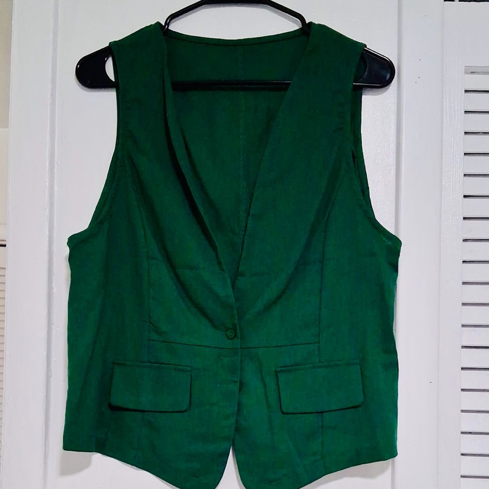 Green Sleeveless Vest